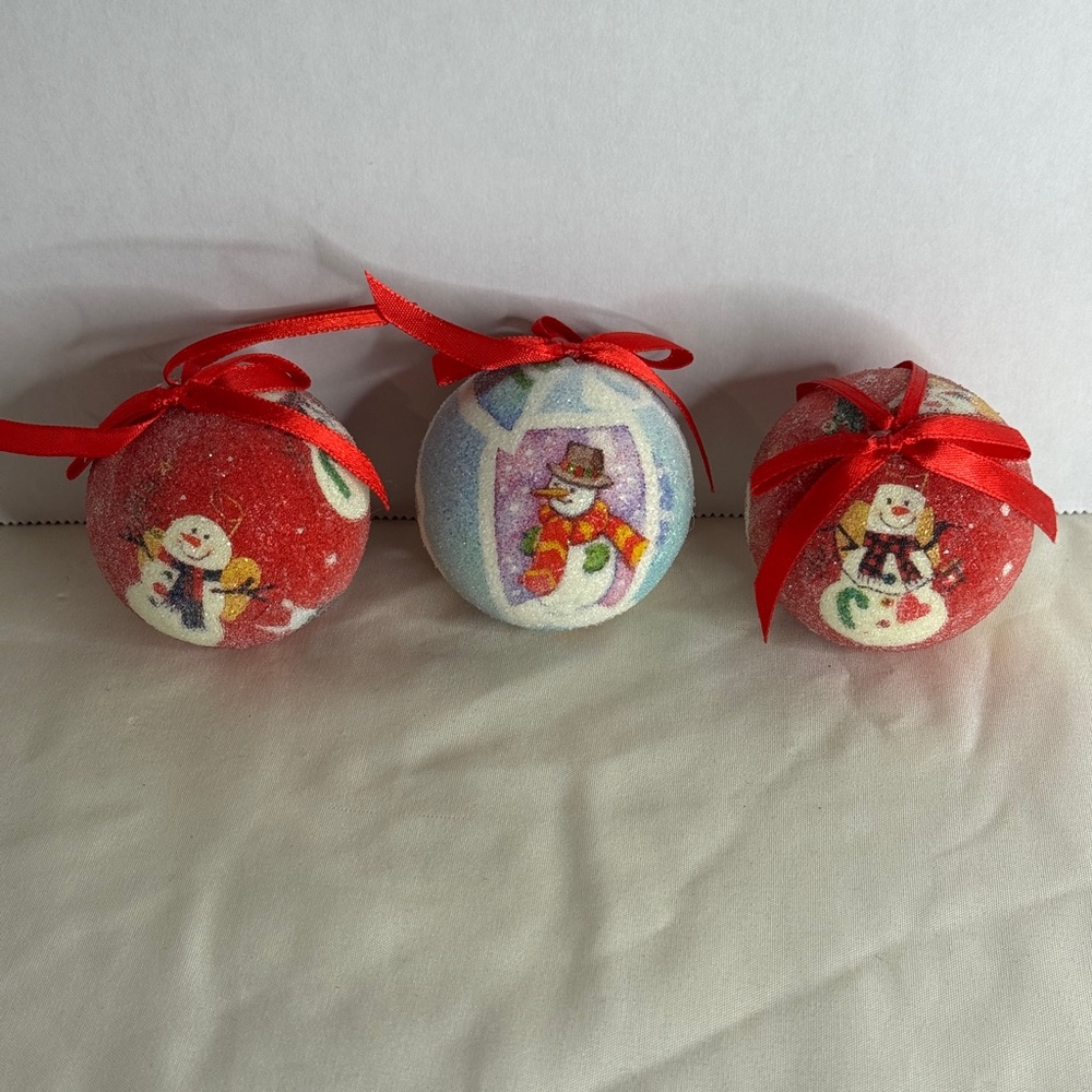 Beaded Christmas Ornament Set Snowman Balls Red White Ribbon‎ Lot of 3